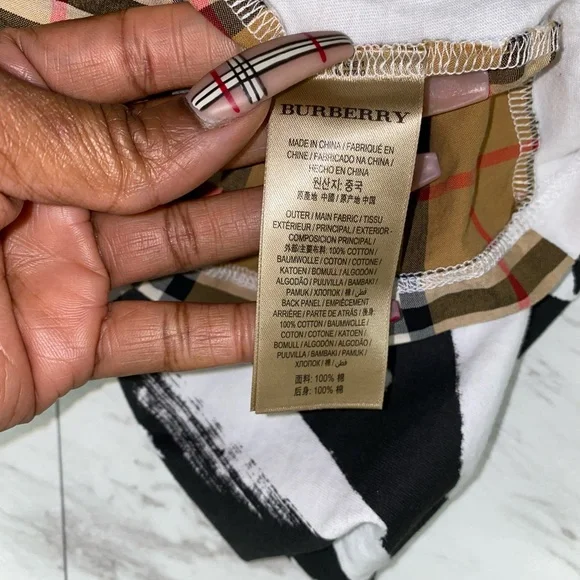 💕Burberry Graffiti oversize Shirt vintage Check print on the Back 💕